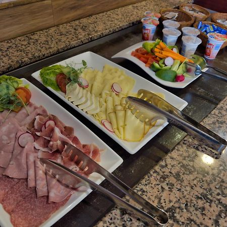 Aparthotel Olympland Trutnov Eksteriør bilde